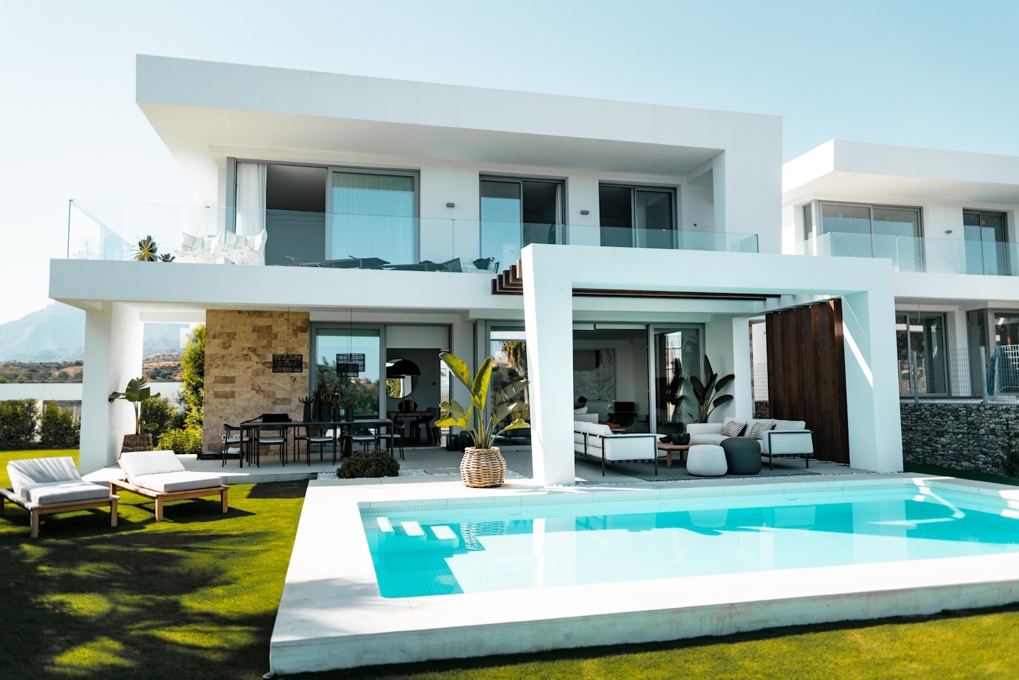 Top 10 Tips for Choosing the Perfect Villa