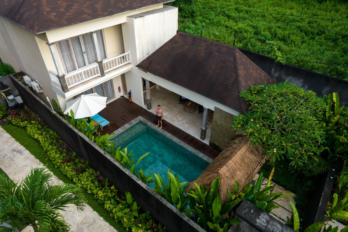 The Benefits of Renting Villas for Family Vacations